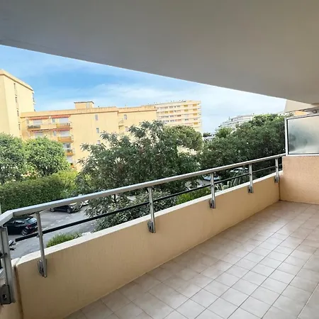 F1 Bis La Miougrano Fréjus