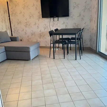 F1 Bis La Miougrano Apartamento Fréjus