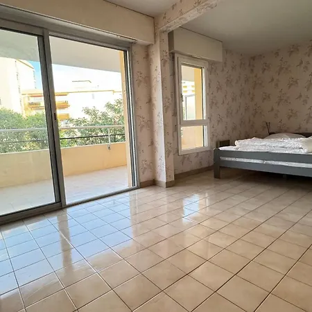 Apartamento F1 Bis La Miougrano Fréjus
